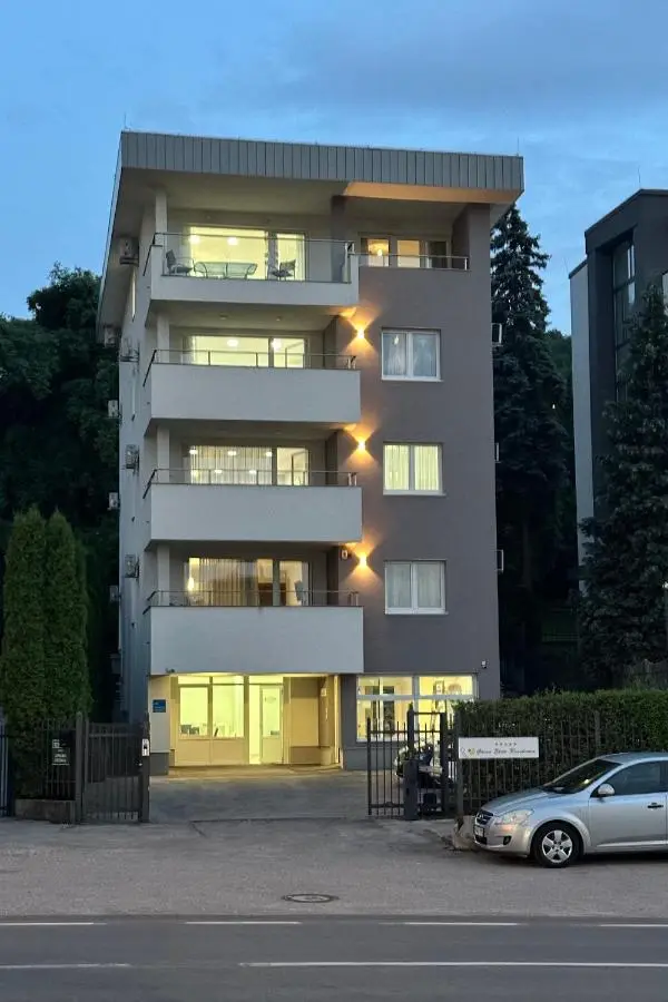 Green Elite Residence