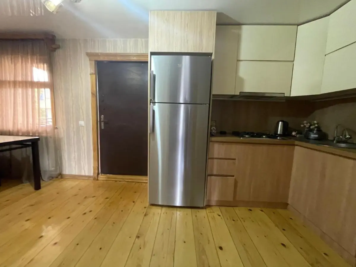 Isolated second floor for rent with separate kitchen and bathroom
