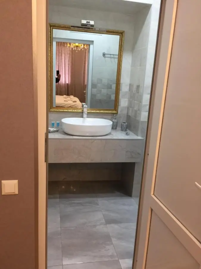 HOTEL COMFORT