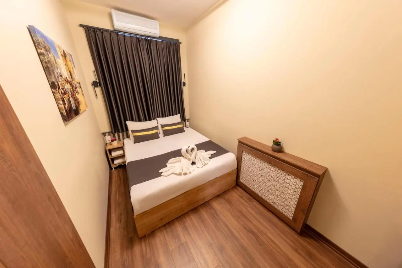 ROYAL TAKSIM SUITES