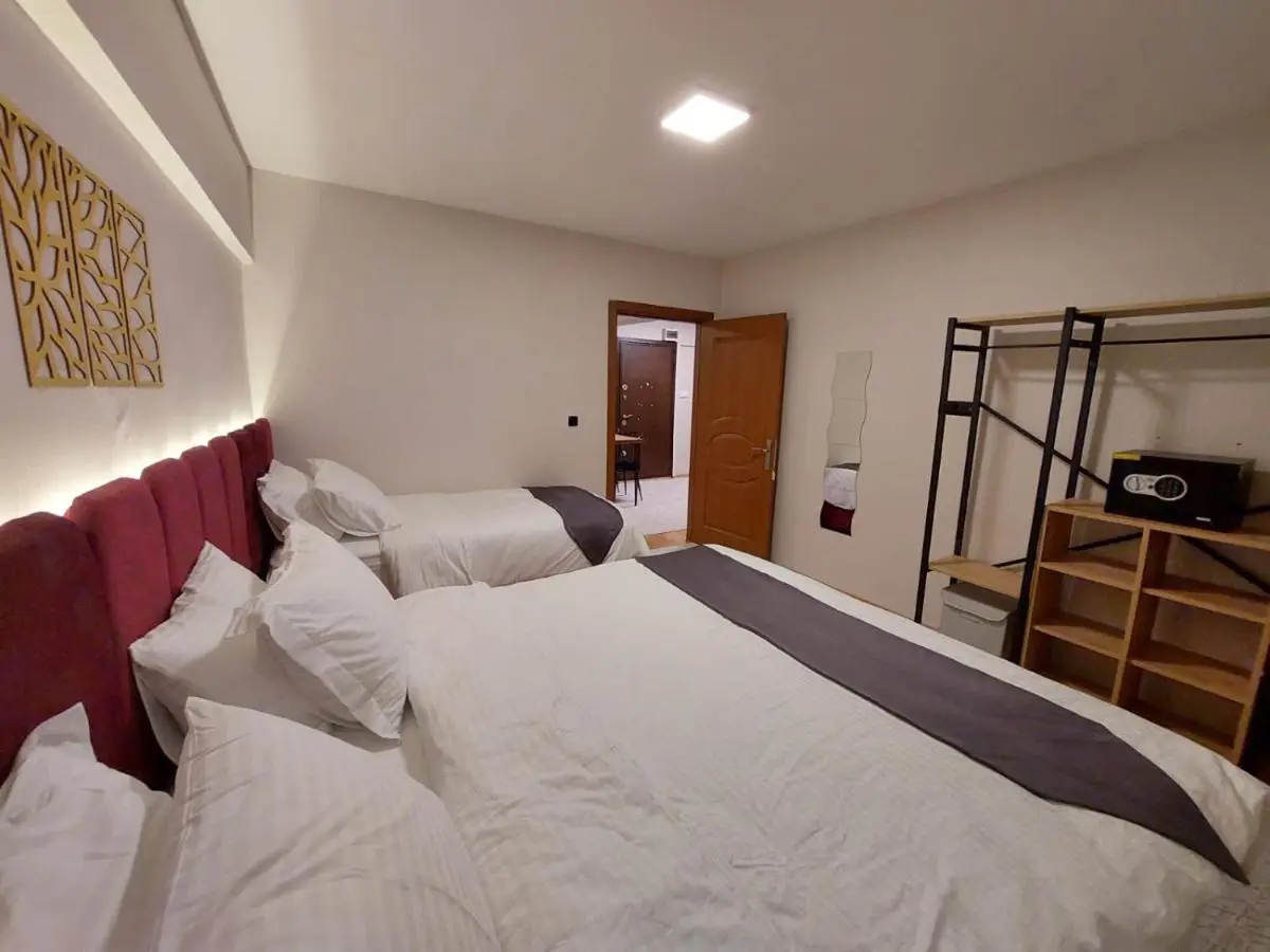 FINDIKZADE SEASIDE FLATS in lively Fatih area very near metro and tourist sights