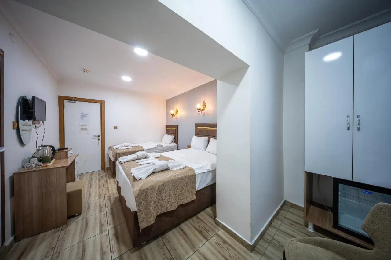 LAOS OTEL