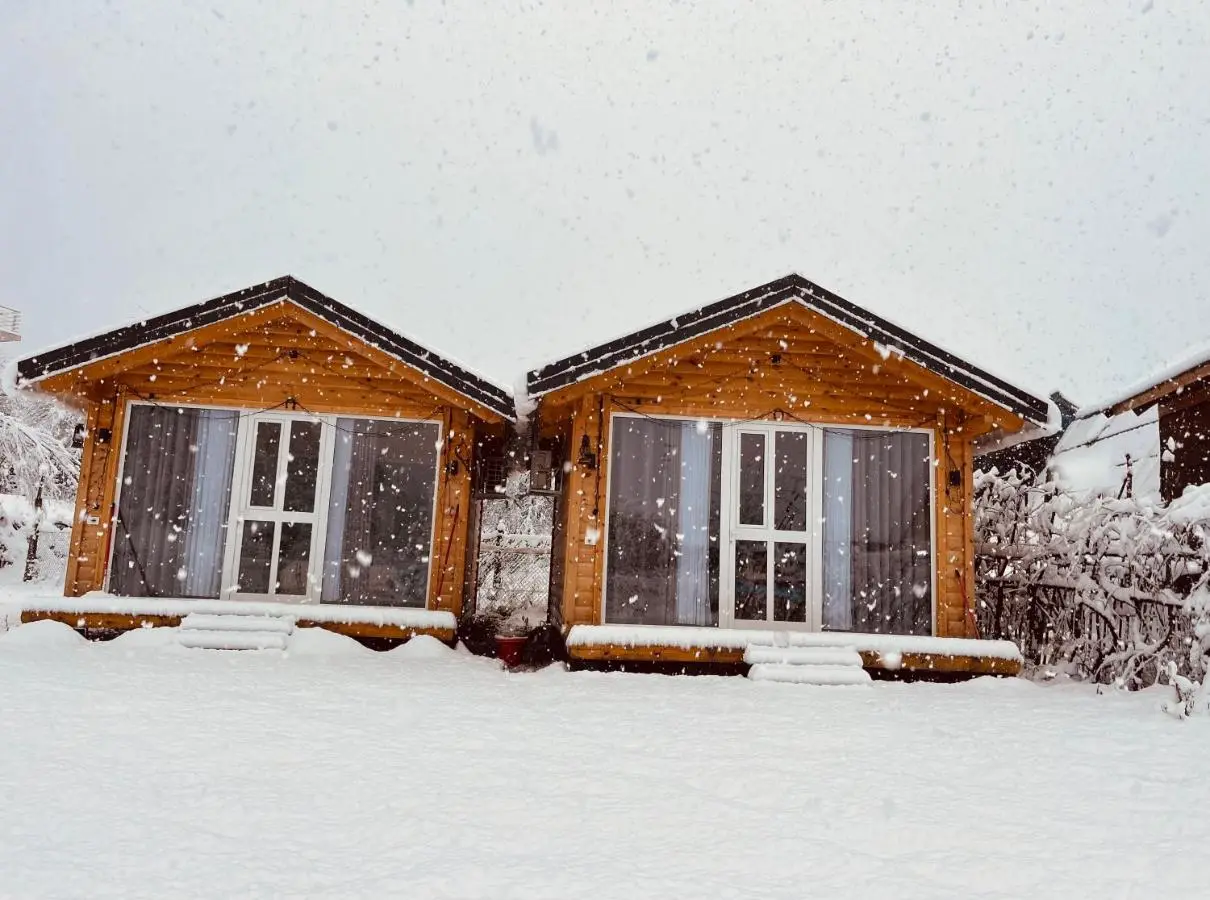 Thethi Mountain Villas