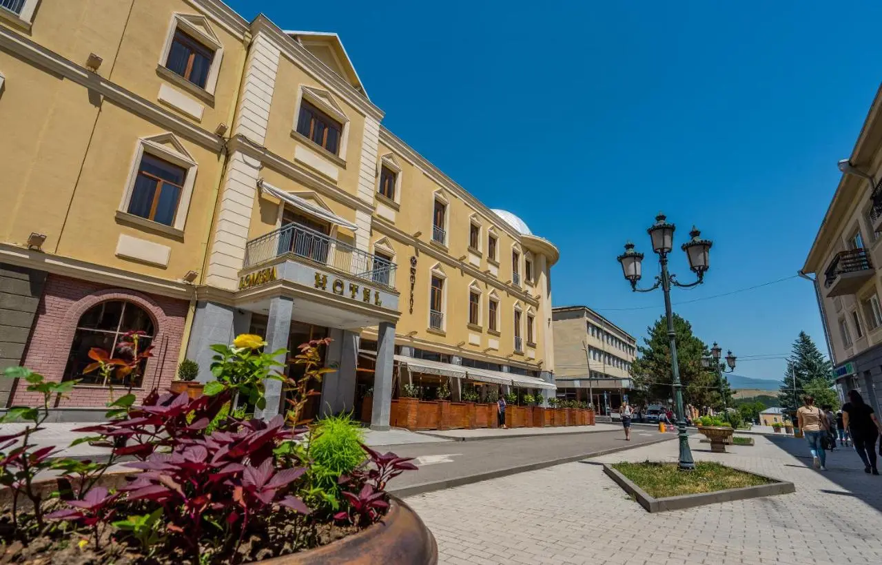 Hotel Lomsia