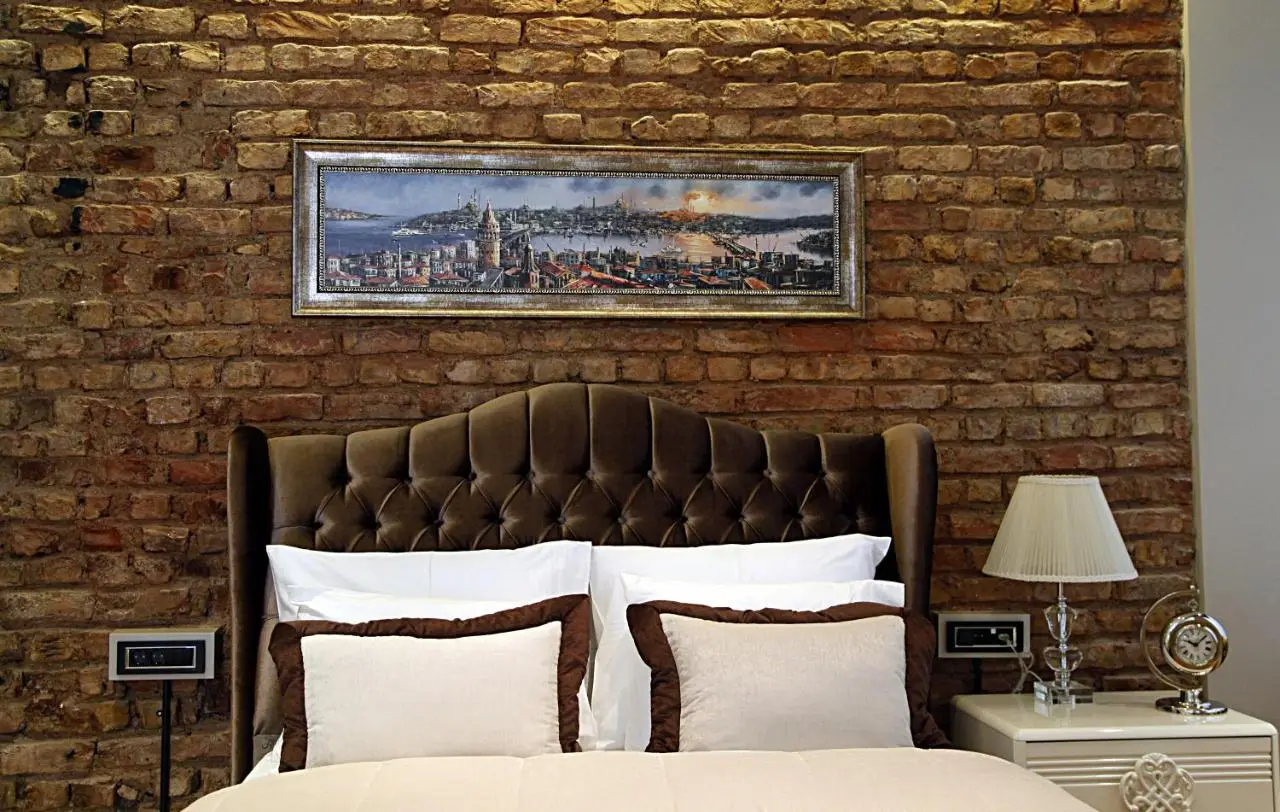 Frida Suites