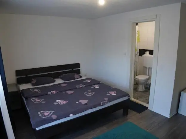 Apartman UnaTesnim