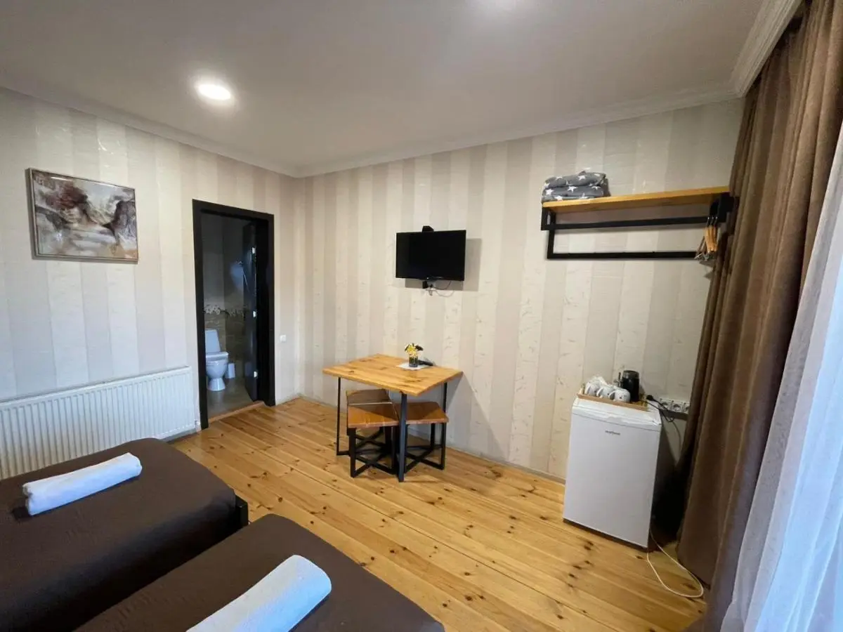 Bibo's Kokhi Guesthouse