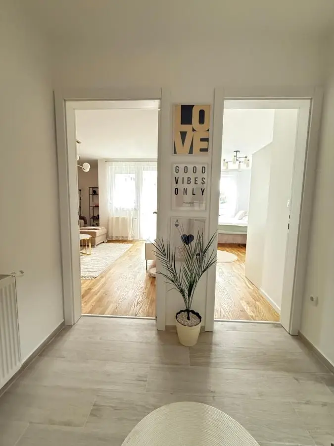 Cozy Flat near Airport & Sarajevo Center, Free Parking
