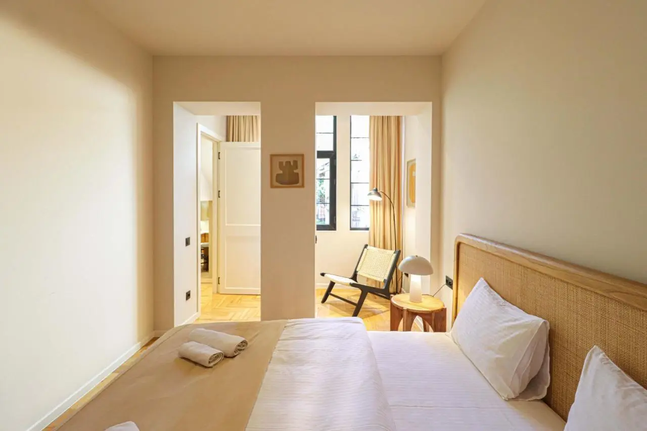 Newly Designed 2BR Apartment In Center-By Wehost