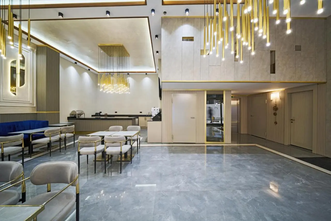 Elysia Hotel