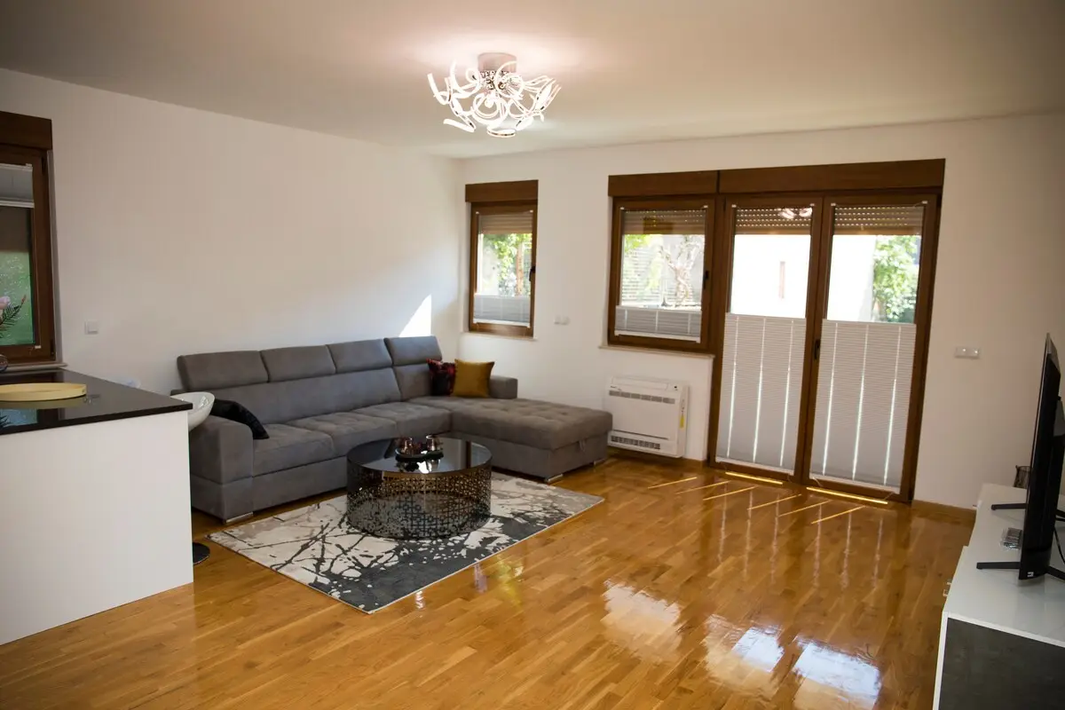 Apartment Divine
