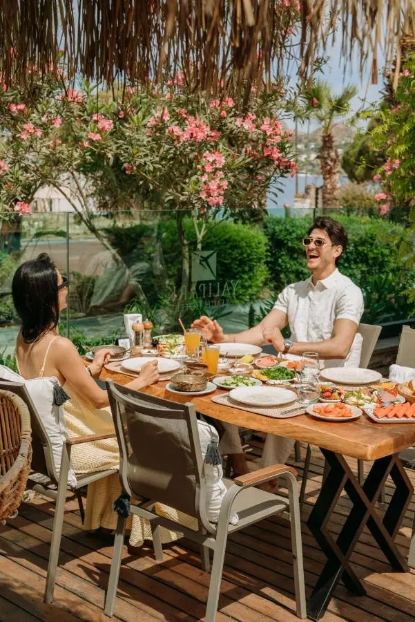 Yalıpark Beach Hotel