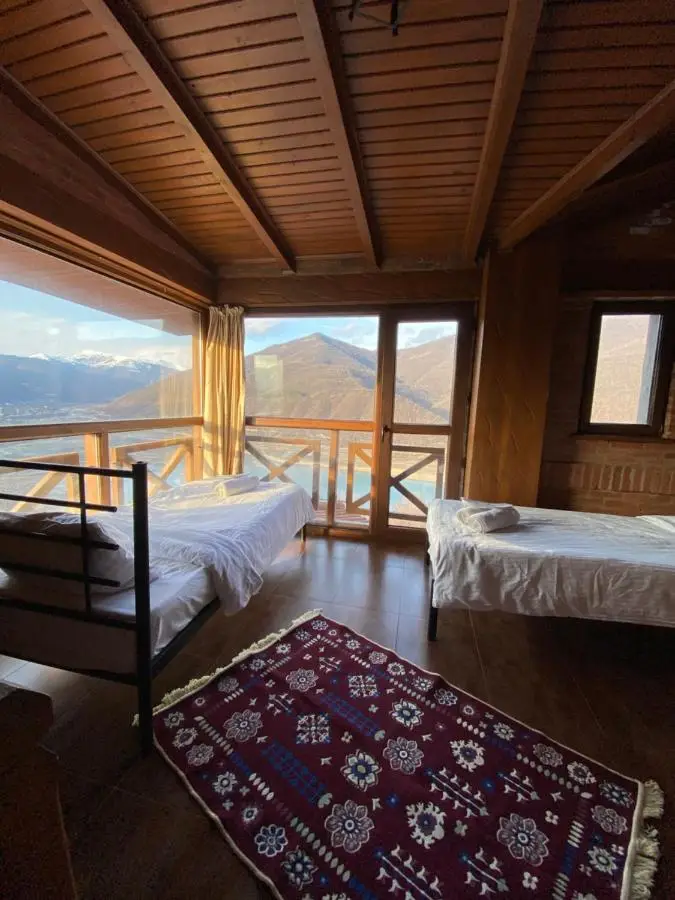 Hotel Ananuri