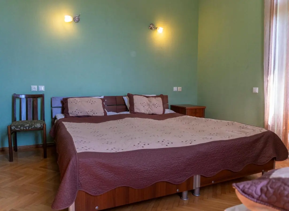 Sighnaghi Hotel Fence Door&Сигнахи Отель Ворота Крепости&სიღნაღი სასტუმრო გალავნის კარი
