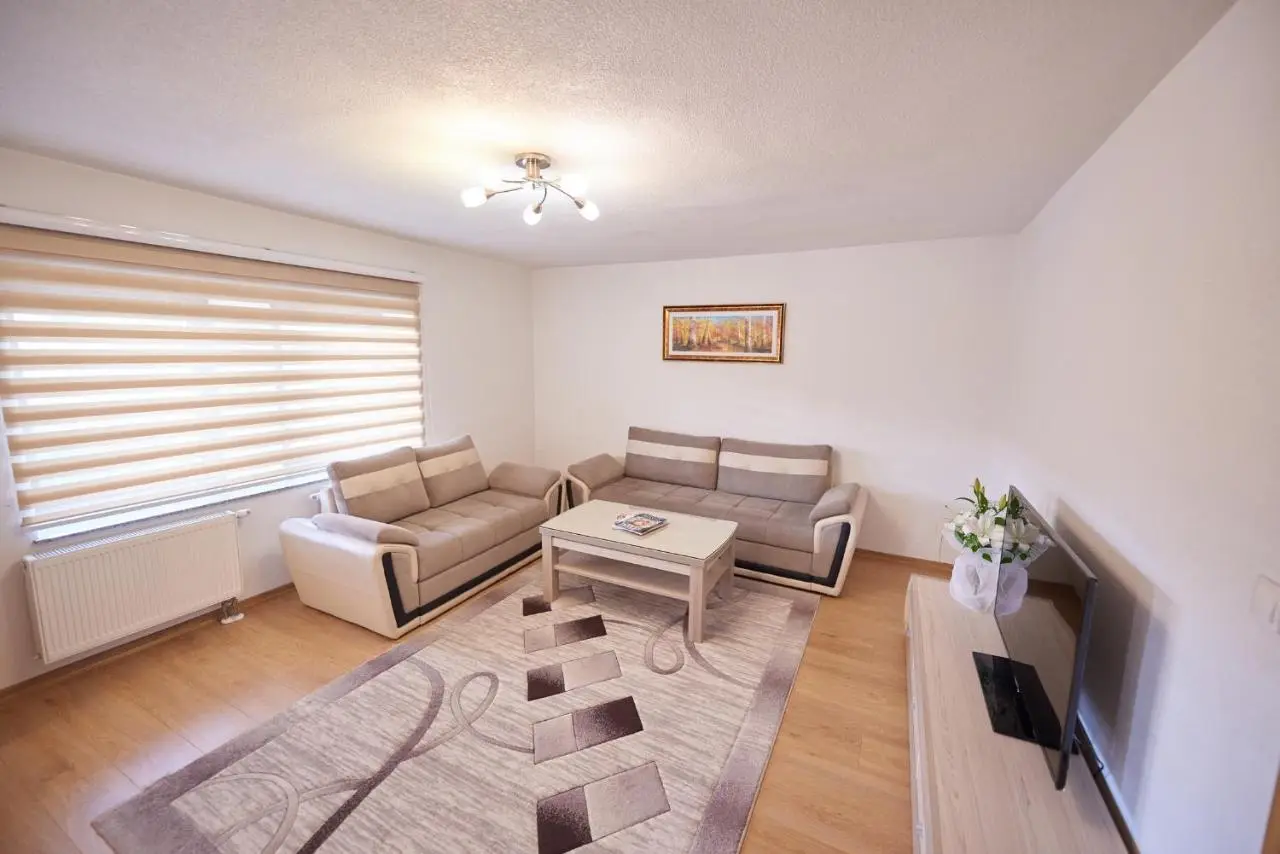 Grand Apartments