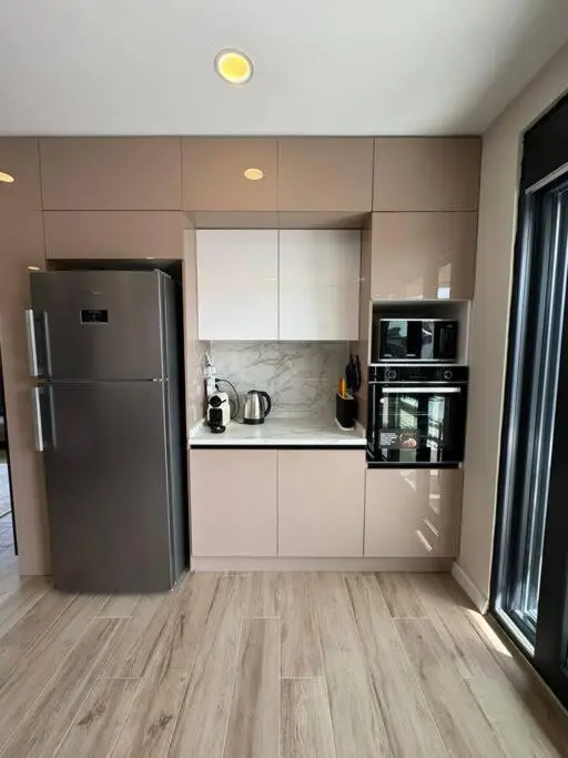 Elegant 3BR Izmit Apartments- Mountain View