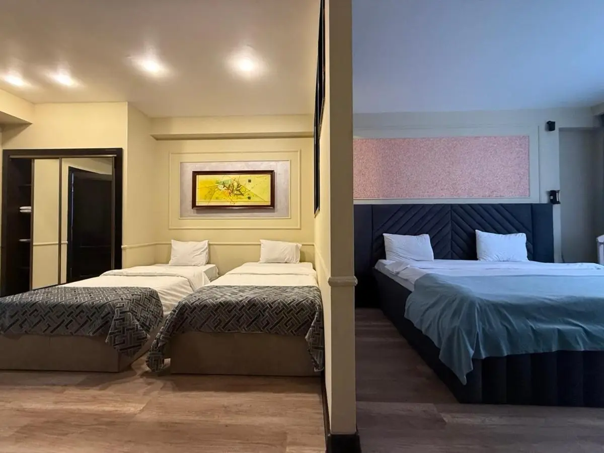 Hazz Central Hotel