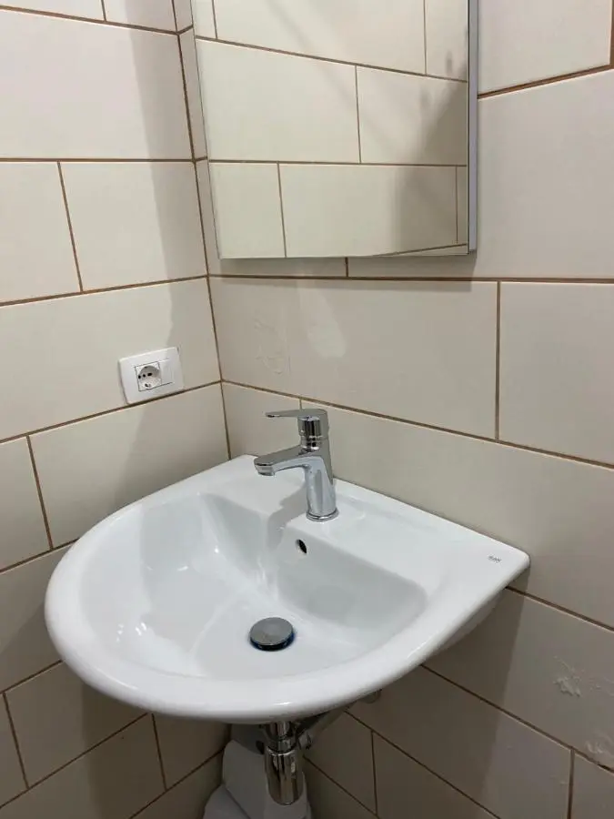 Roza's Guest House Camping Shkoder