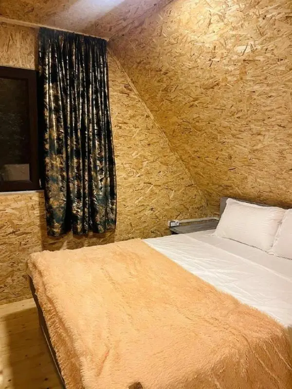 Paradise Inn
