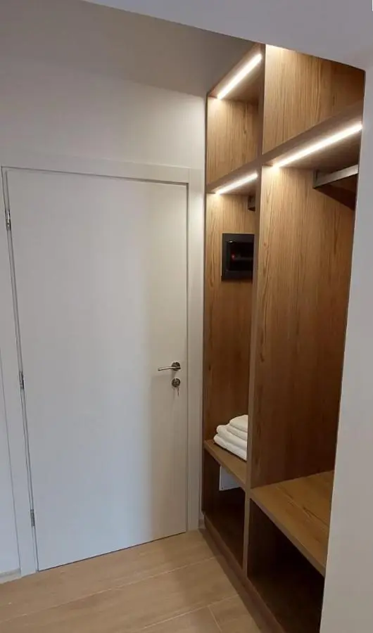 HOTEL KRISTAL