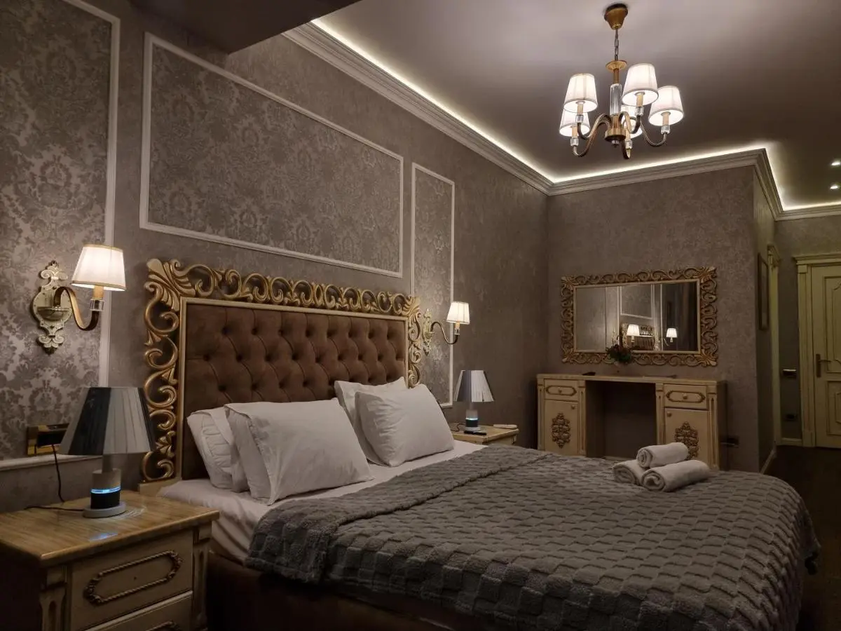 Park Azure Classic Apartment