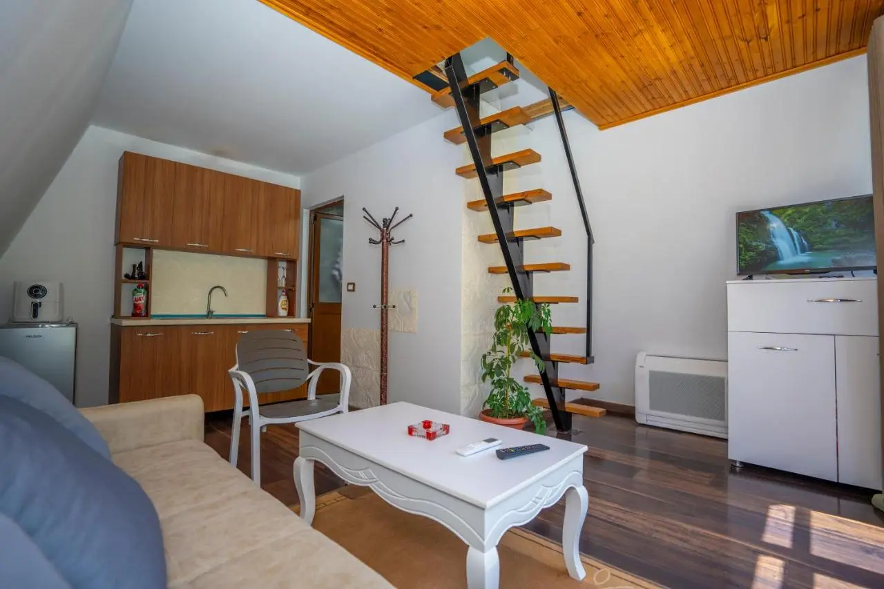 Arditi's Chalets