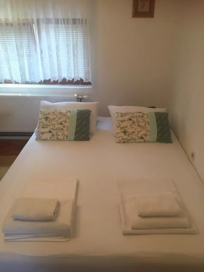 Apartment Eka