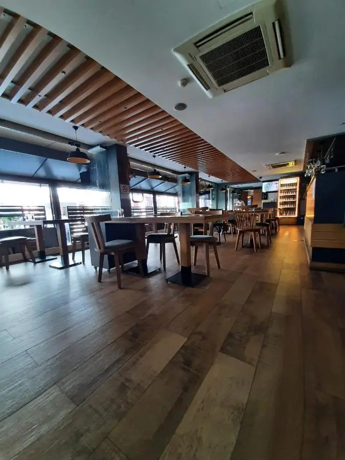 Sapko Airport Hotel