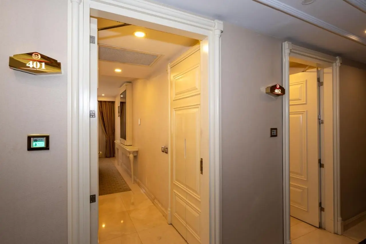 The Barbarossa Istanbul Metro Hotel