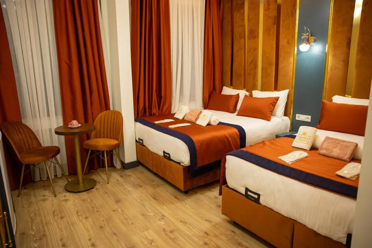 crown taksim hotel