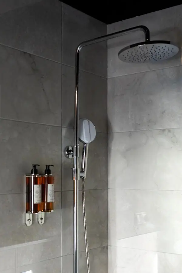 Telescope - Design 2BR Apartment wit Terrace