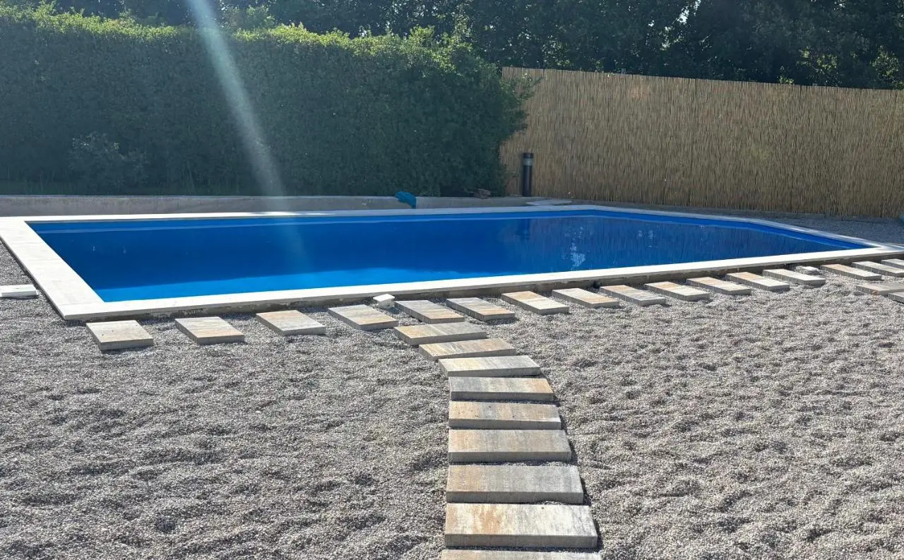 Guesthouse Vionica - Peace & Pool