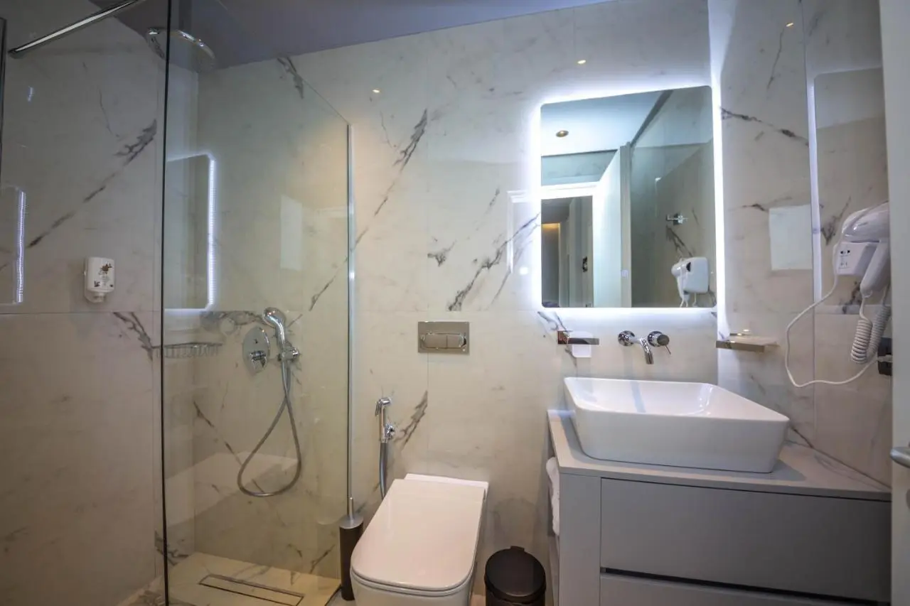 Lake View Rooms Ksamil