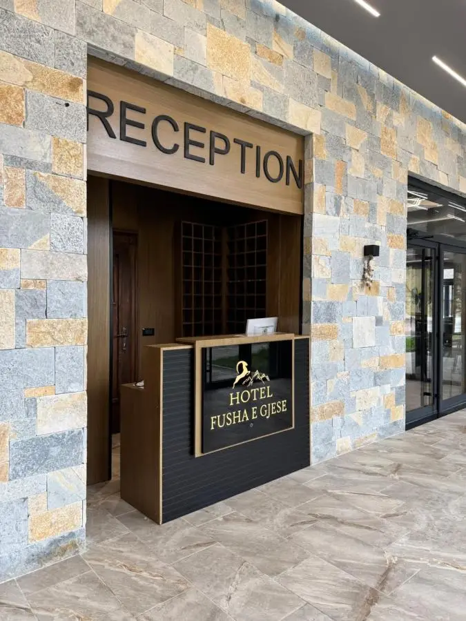 Hotel Fusha E Gjese