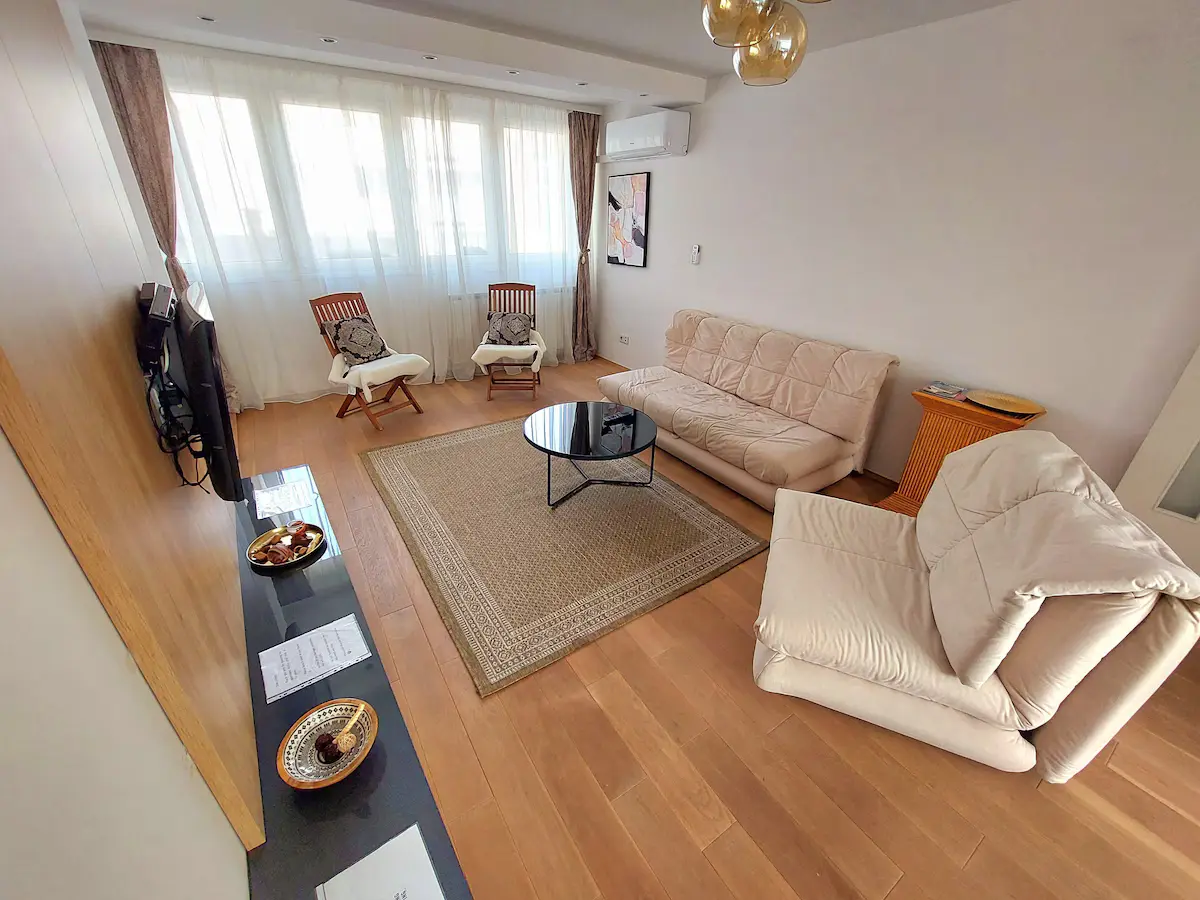 Sweet Melody Apartment-Main City Center