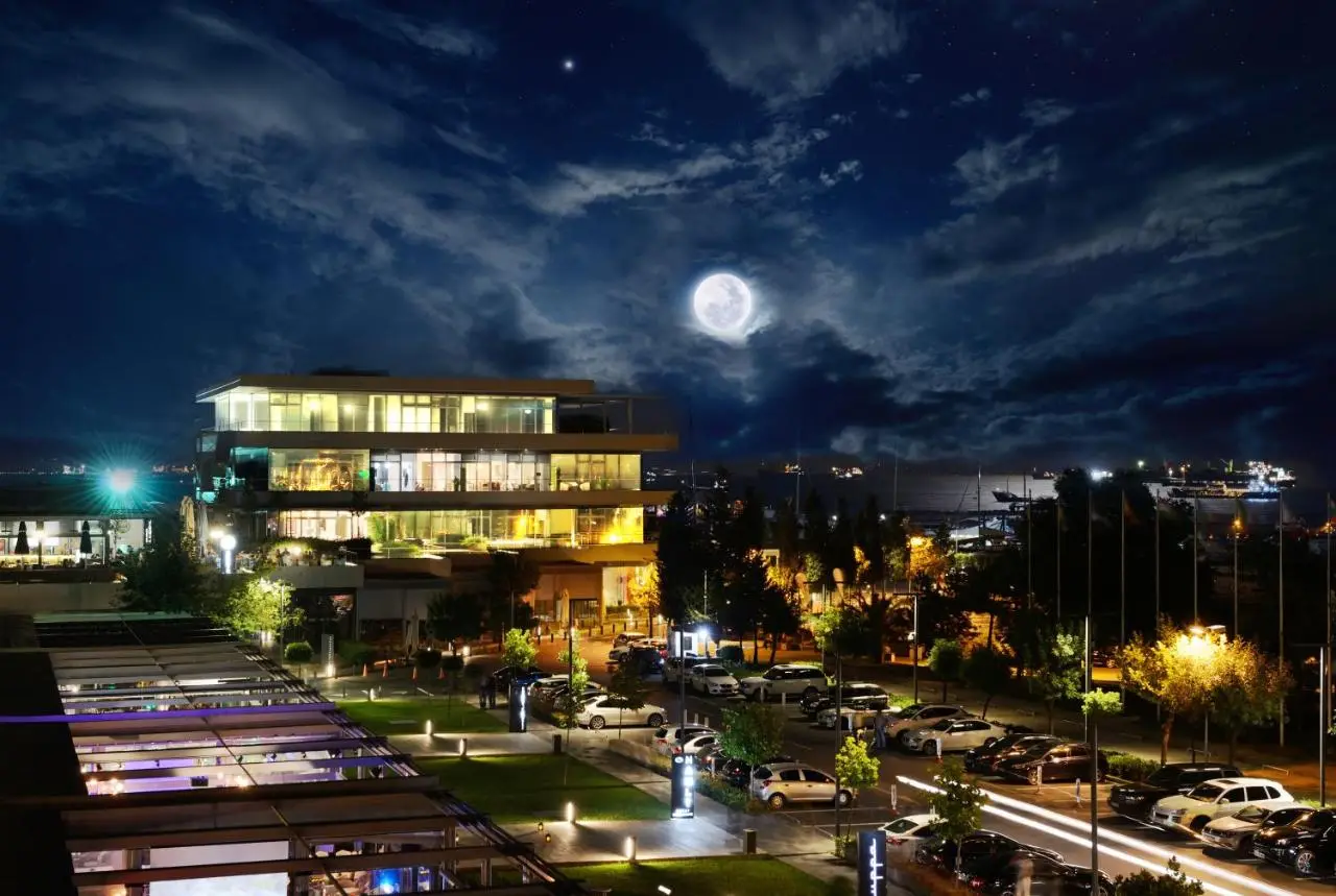 Ataköy Marina Park Hotel Residence