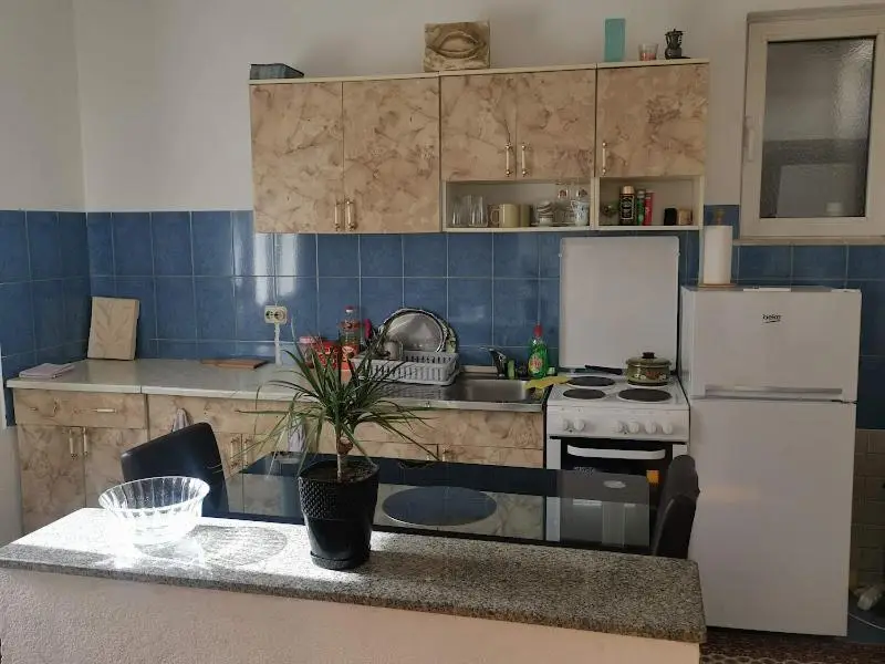 Hostel Raft Neretva