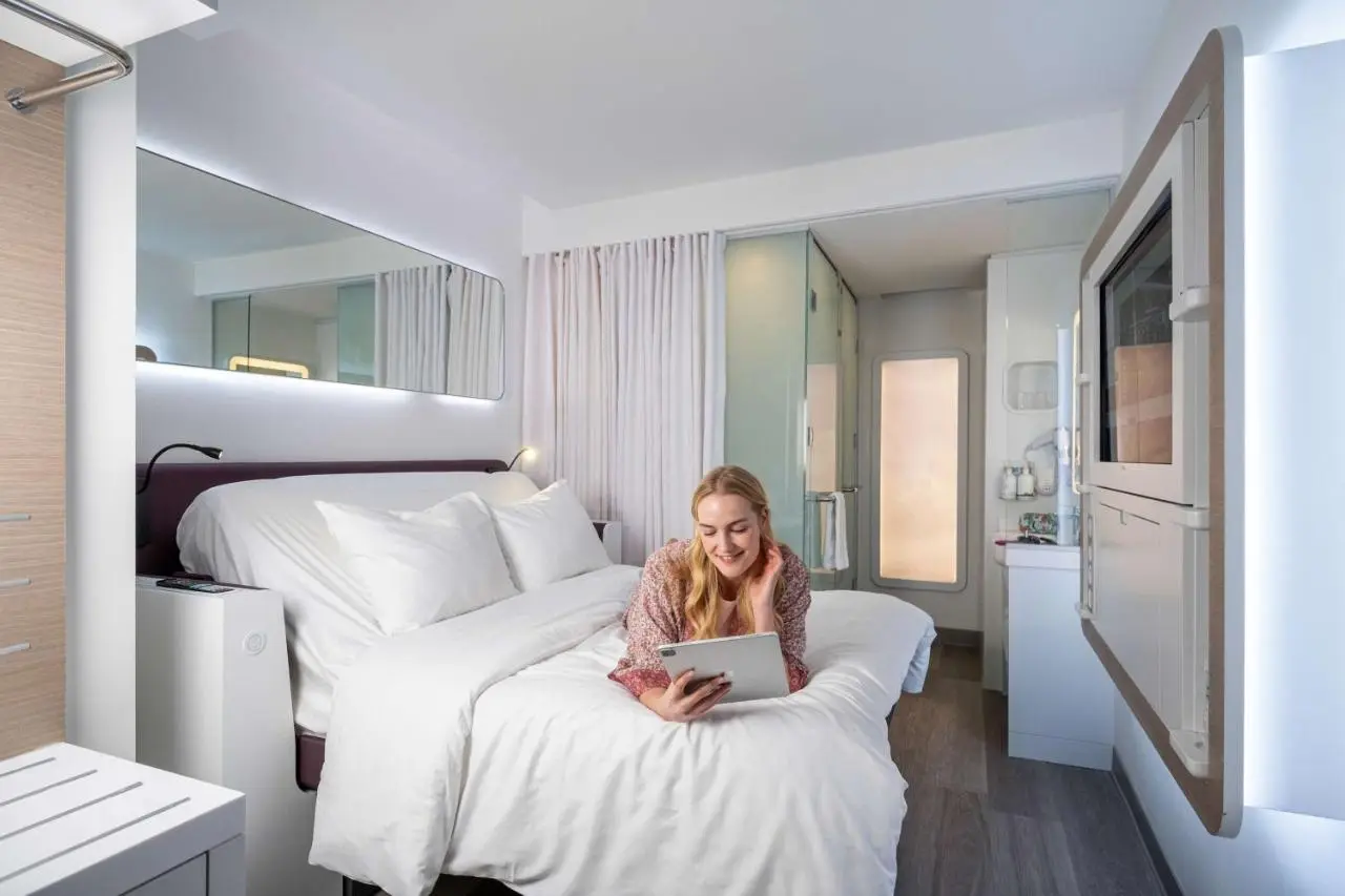 YOTELAIR Istanbul Airport, Duty free - International Transit area