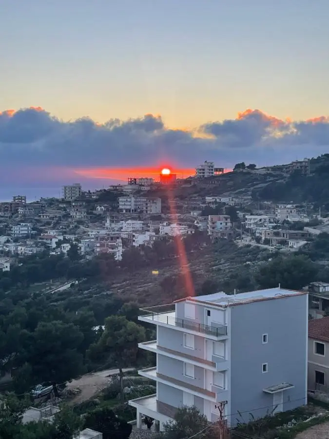 Angel Saranda Palace