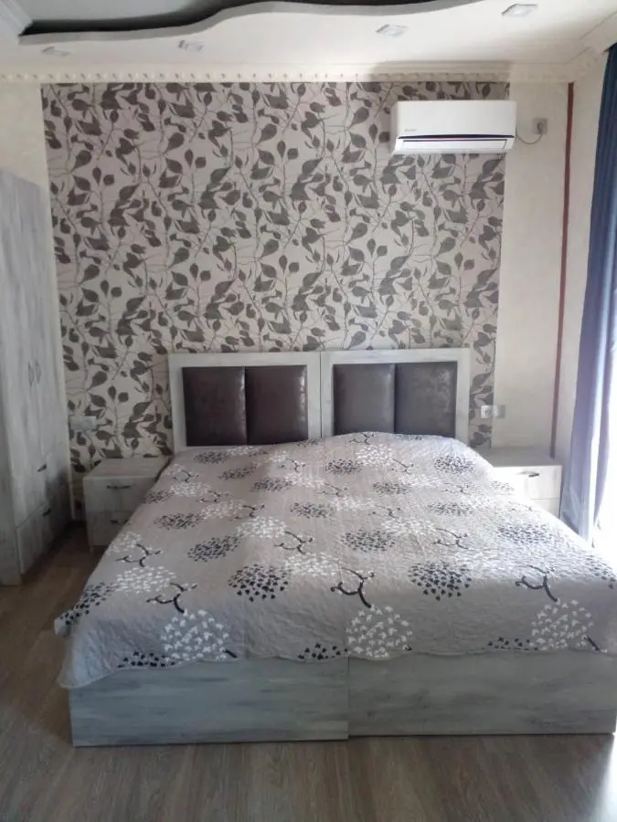 Guest house UTA