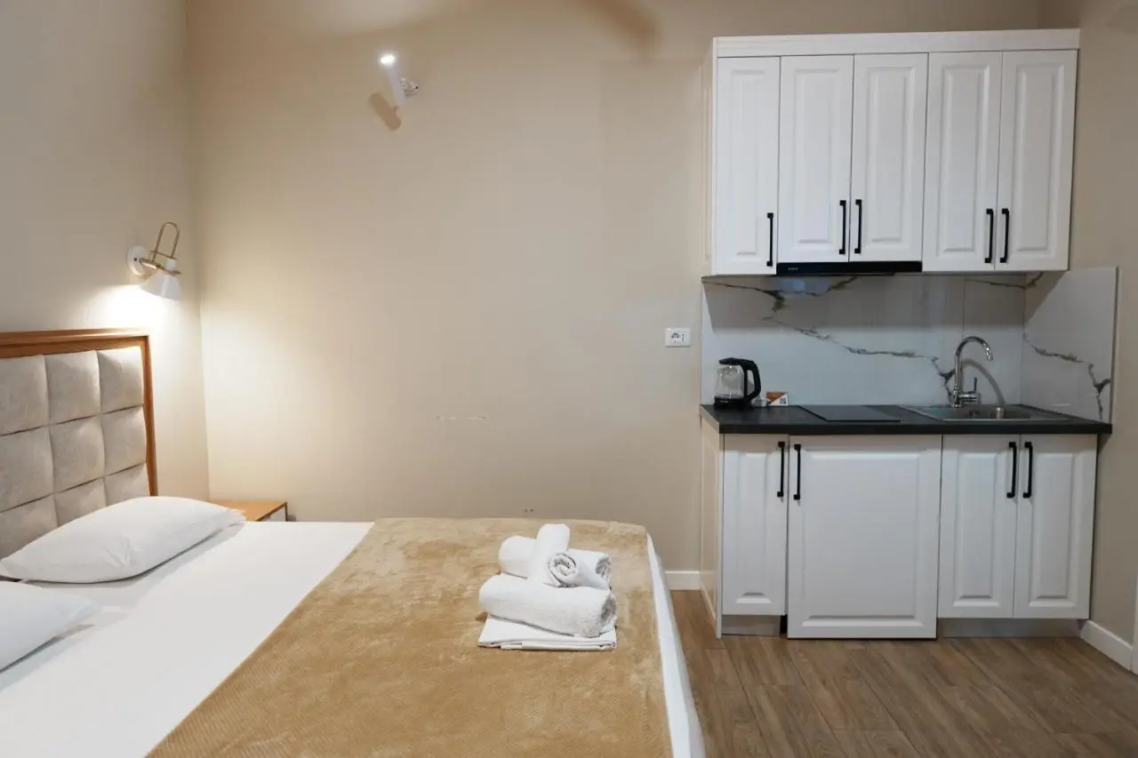 Arial Penthouse Suites
