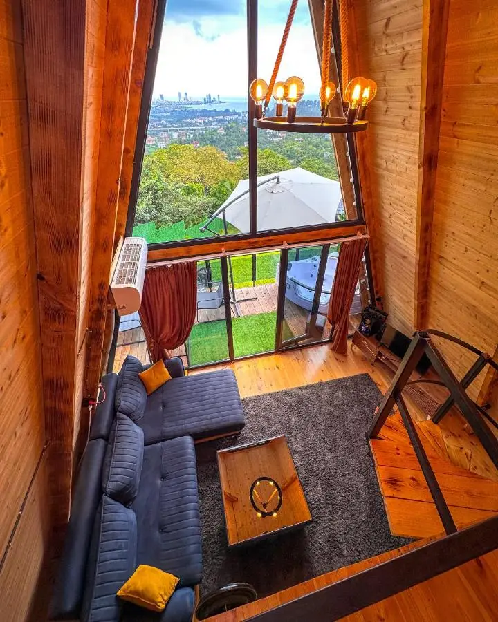 Turo House