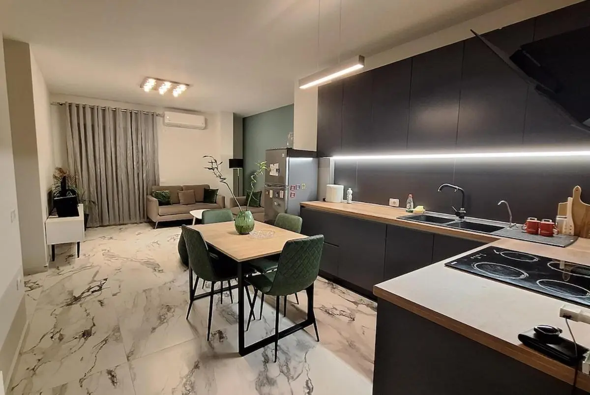White Palace Apartment