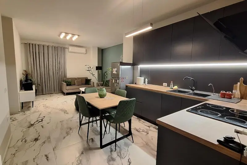White Palace Apartment