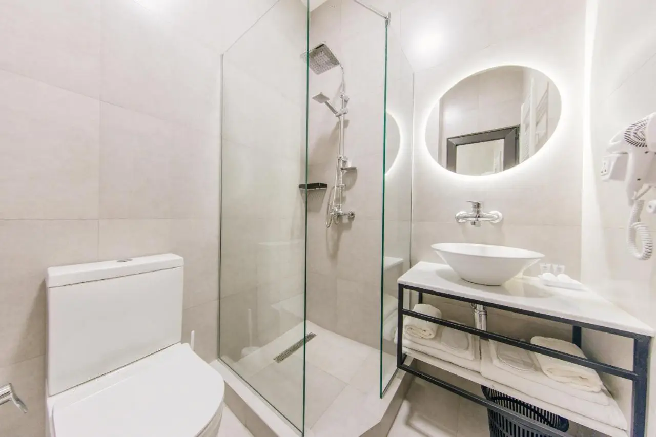 Doors Boutique Hotel