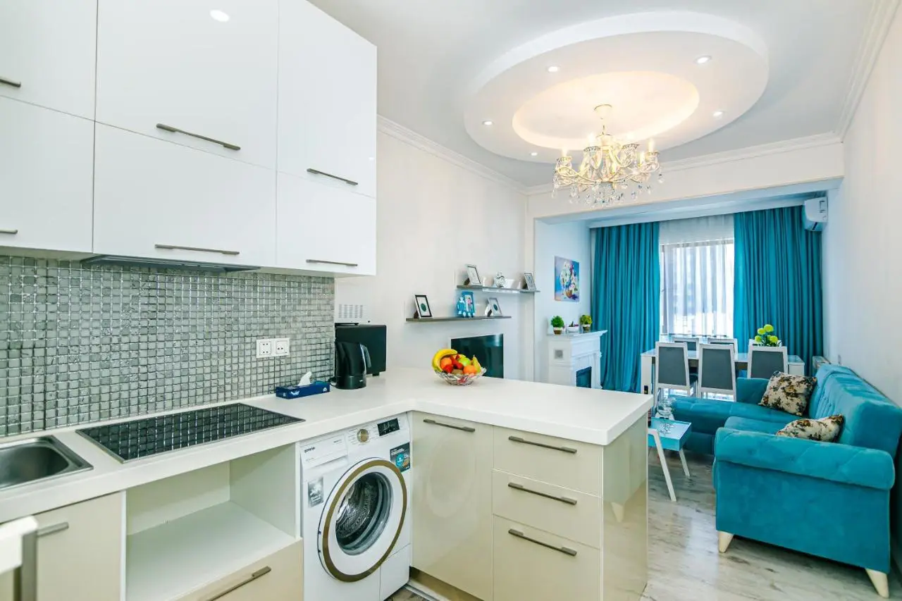 Park azure sweet apartment by Baku Housing