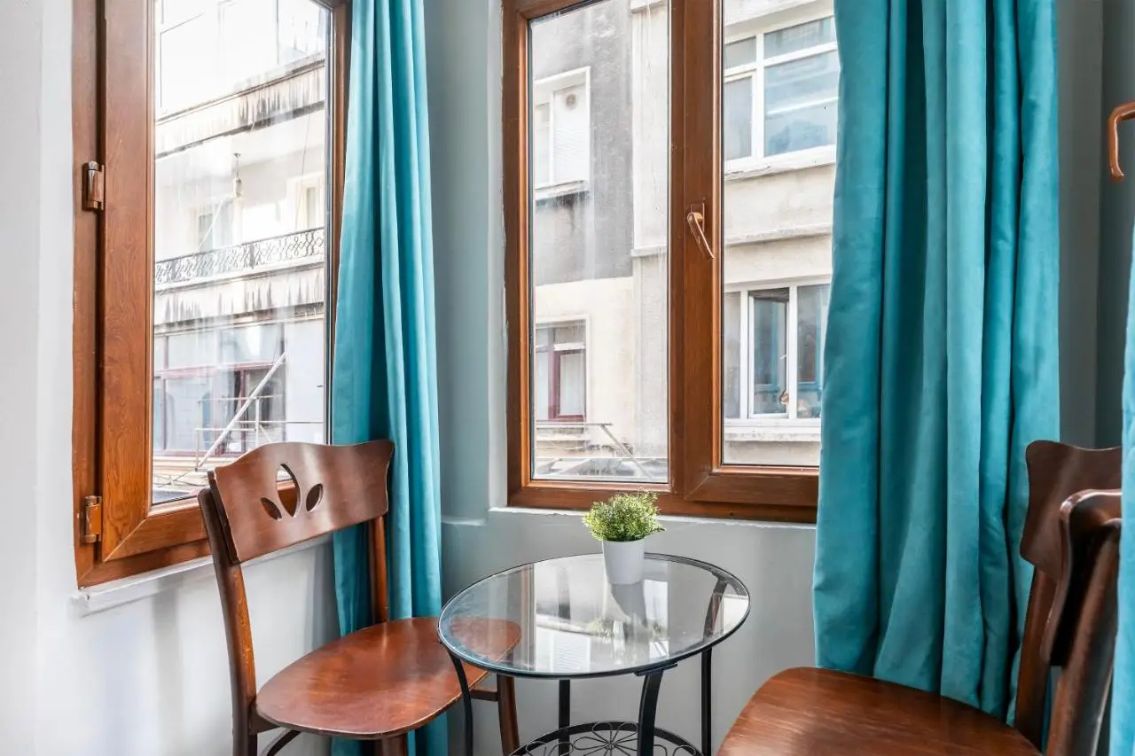 Taksim Dora Hotel