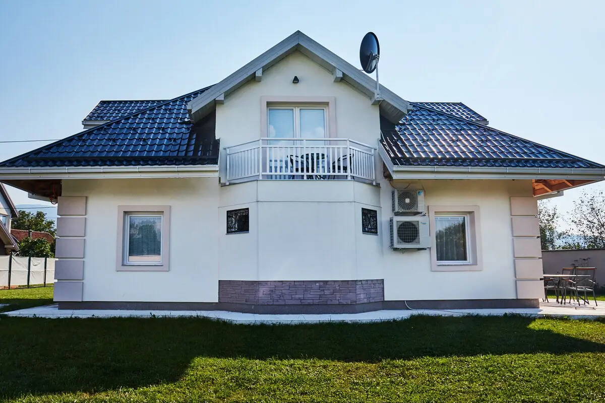 Villa Zaara- home with private pool