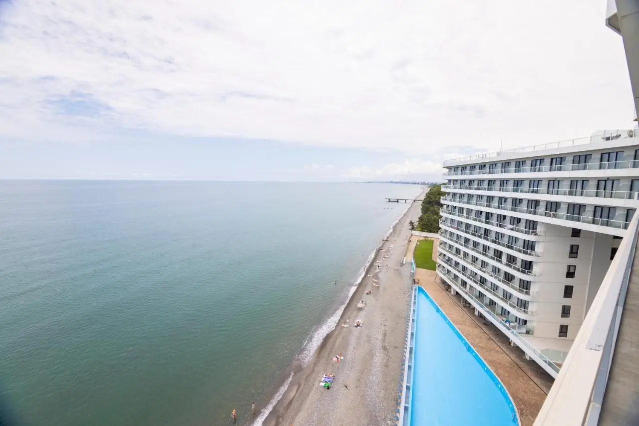 Bamboo Beach Apartments