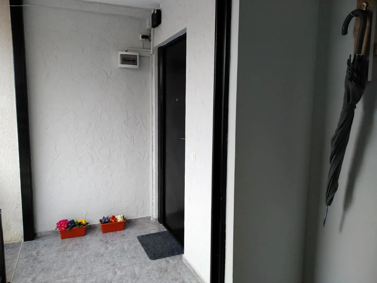 Old City LG Apartments